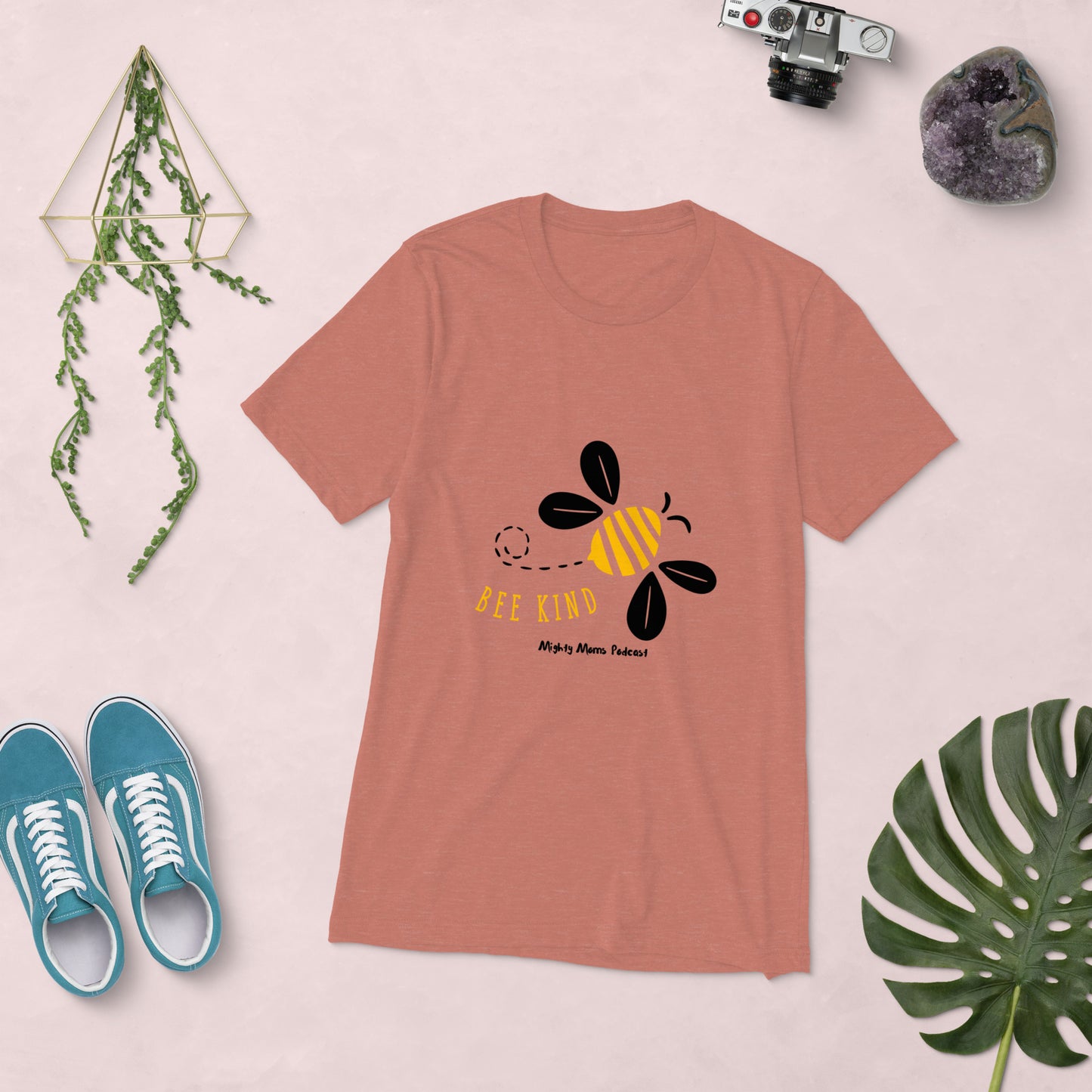 MM Bee Kind Short sleeve t-shirt